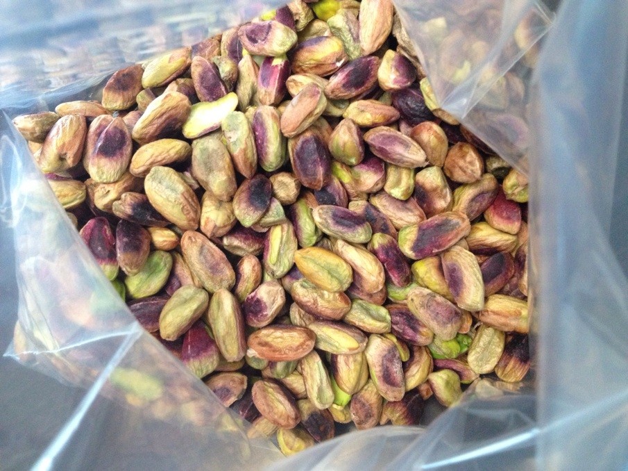 pistachio kernel with purple skin